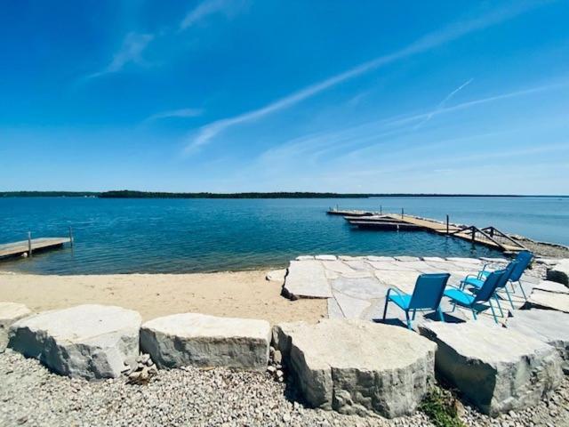 Tamarac Island Motel Stokes Bay Zewnętrze zdjęcie