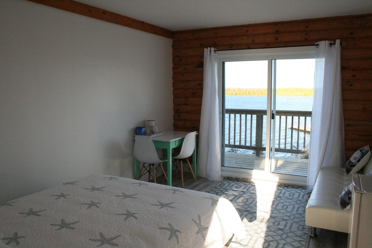 Tamarac Island Motel Stokes Bay Zewnętrze zdjęcie