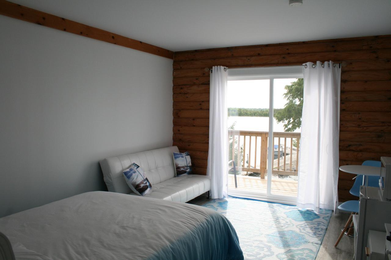 Tamarac Island Motel Stokes Bay Zewnętrze zdjęcie